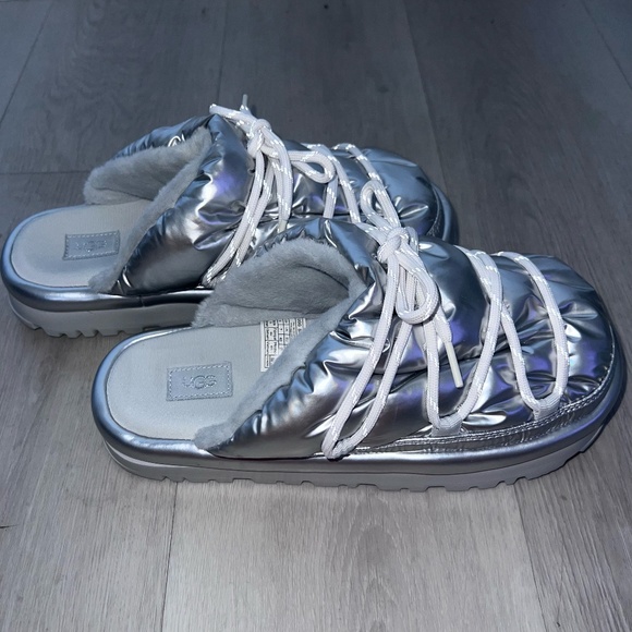 UGG Hi Shine Puffer Spaceslider Slides Slipper Shoes - Size 9 - Picture 3 of 9